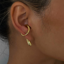 Load image into Gallery viewer, LIV | ear cuff
